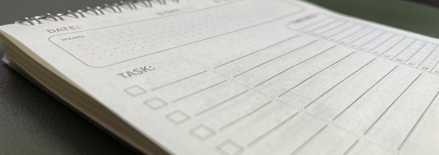 Când tăcerea unui brand e mai valoroasă decât un comunicat perfect